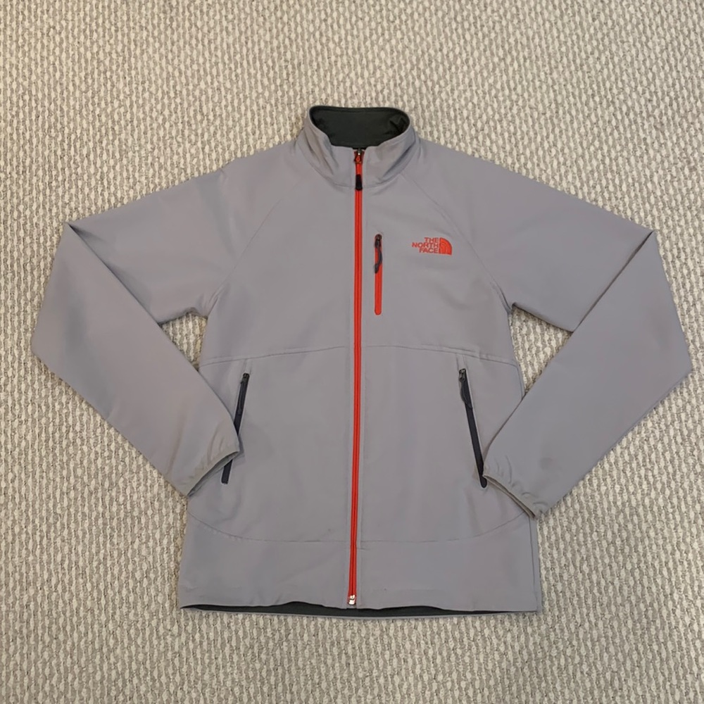 THE NORTH FACE Men’s Apex Lightweight Softshell Windbreaker - Small